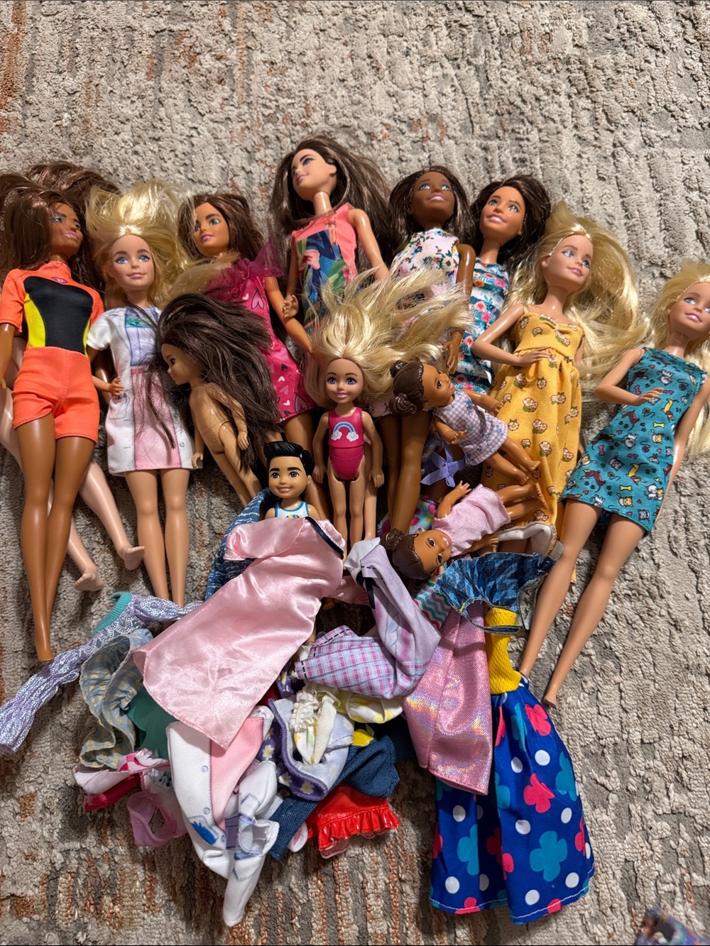 Mattel Fashion Doll Lot - Blonde, Brown, Black Hair Dolls with Colorful Outfits